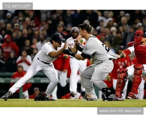 小塔图姆盗上二垒,红袜进攻再起波澜 小塔图姆盗上二垒,红袜进攻再起波澜